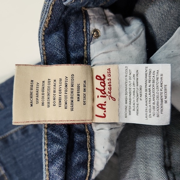 L.A. Idol Boot Cut Rhinestone Distressed Skinny Long Tall Jeans (Size 9 - 31x34) - Picture 14 of 15